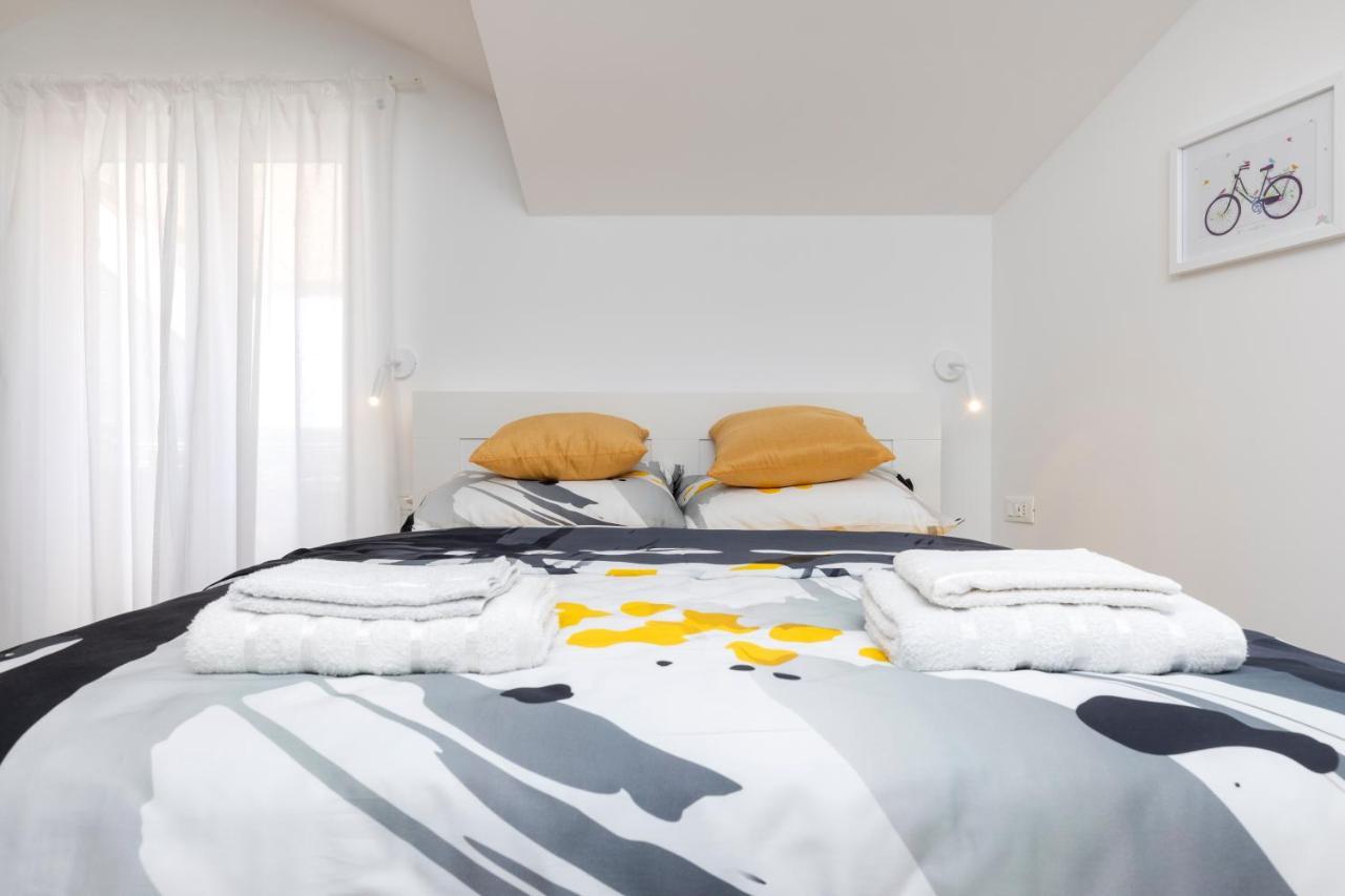 Easy Apartment Mali Losinj Exterior photo