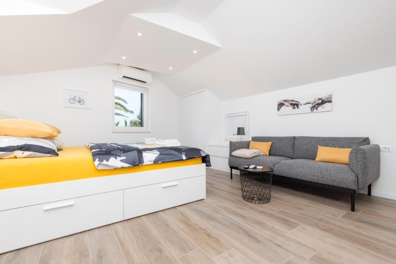 Easy Apartment Mali Losinj Exterior photo